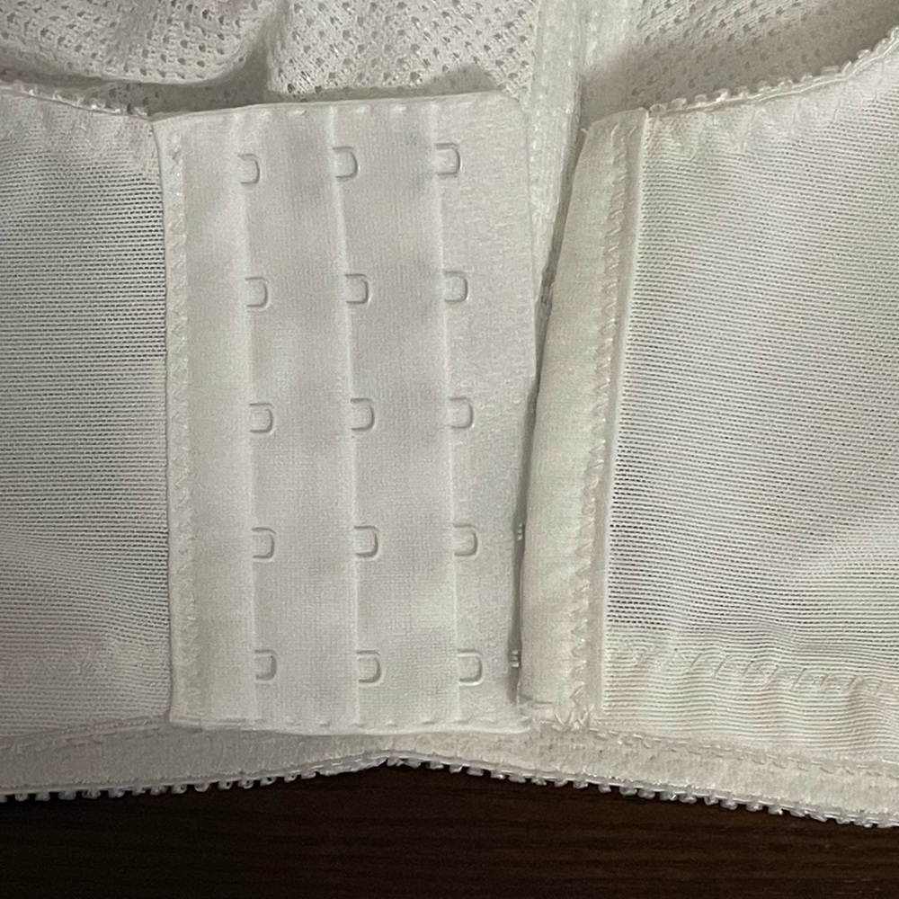(2 pack) Mastectomy pocketed Natural Wear bras - Picture 7 of 9